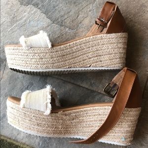 Brash Brown & tan espadrilles